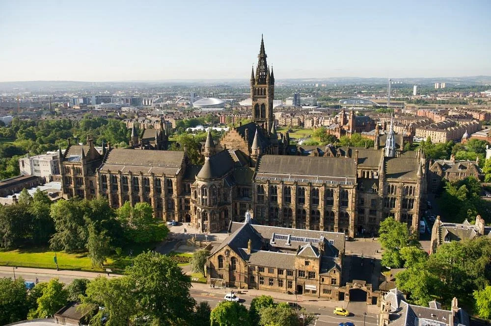 University of Glasgow - Sample Assignment